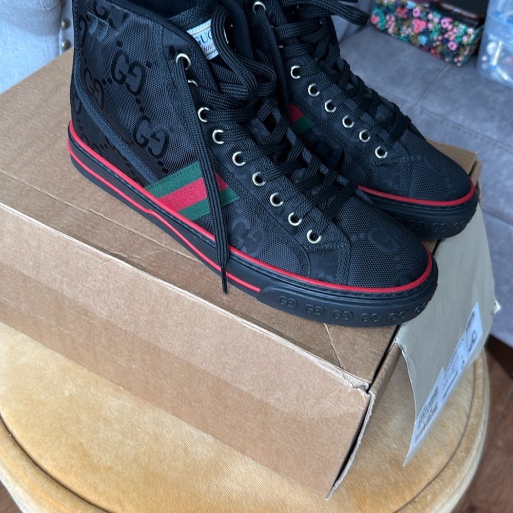 Gucci Men's Black High-Top Sneakers - Picture 6 of 7